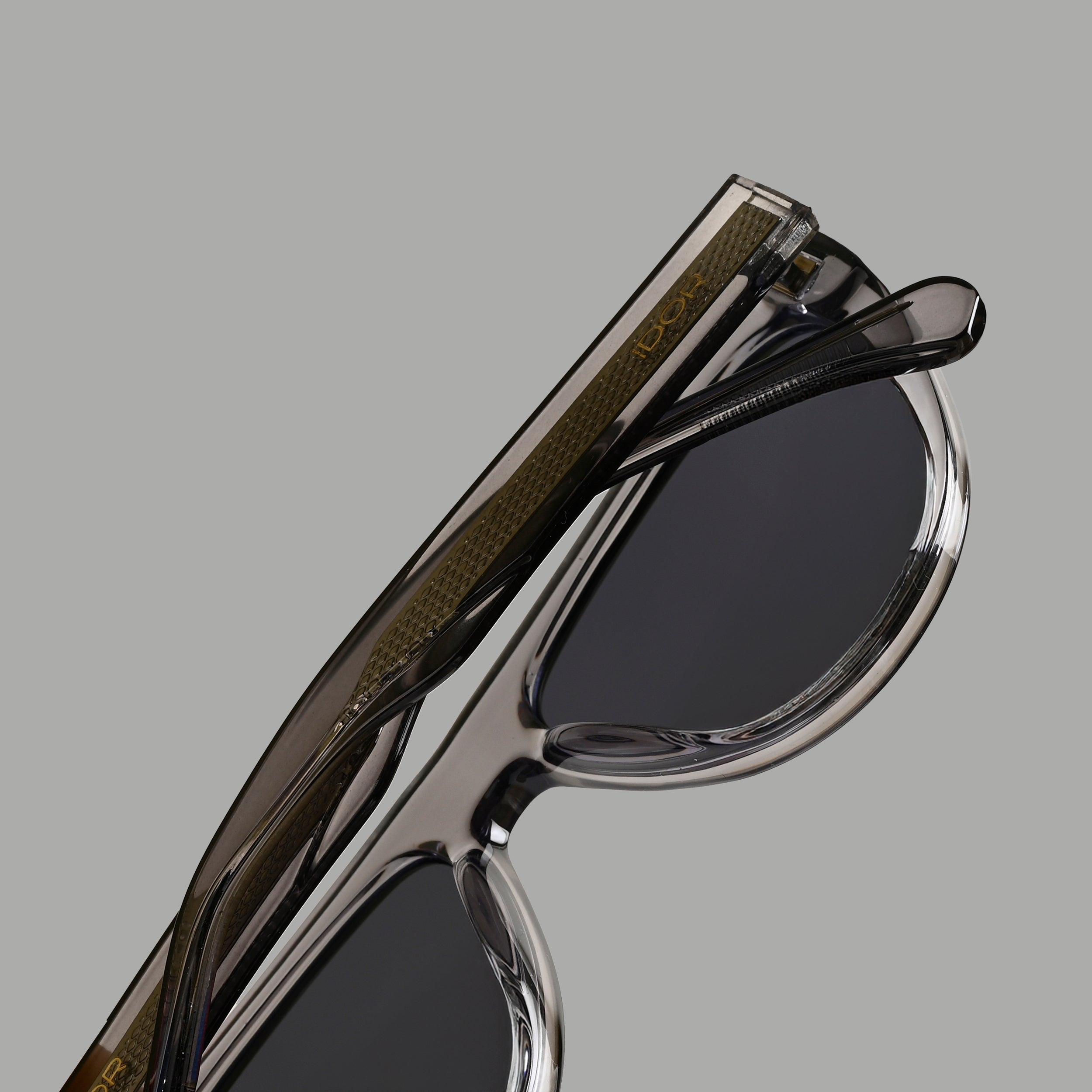 IDOR Premium TR90 High Quality Polarized Sunglass for Unisex | IDOR-2533