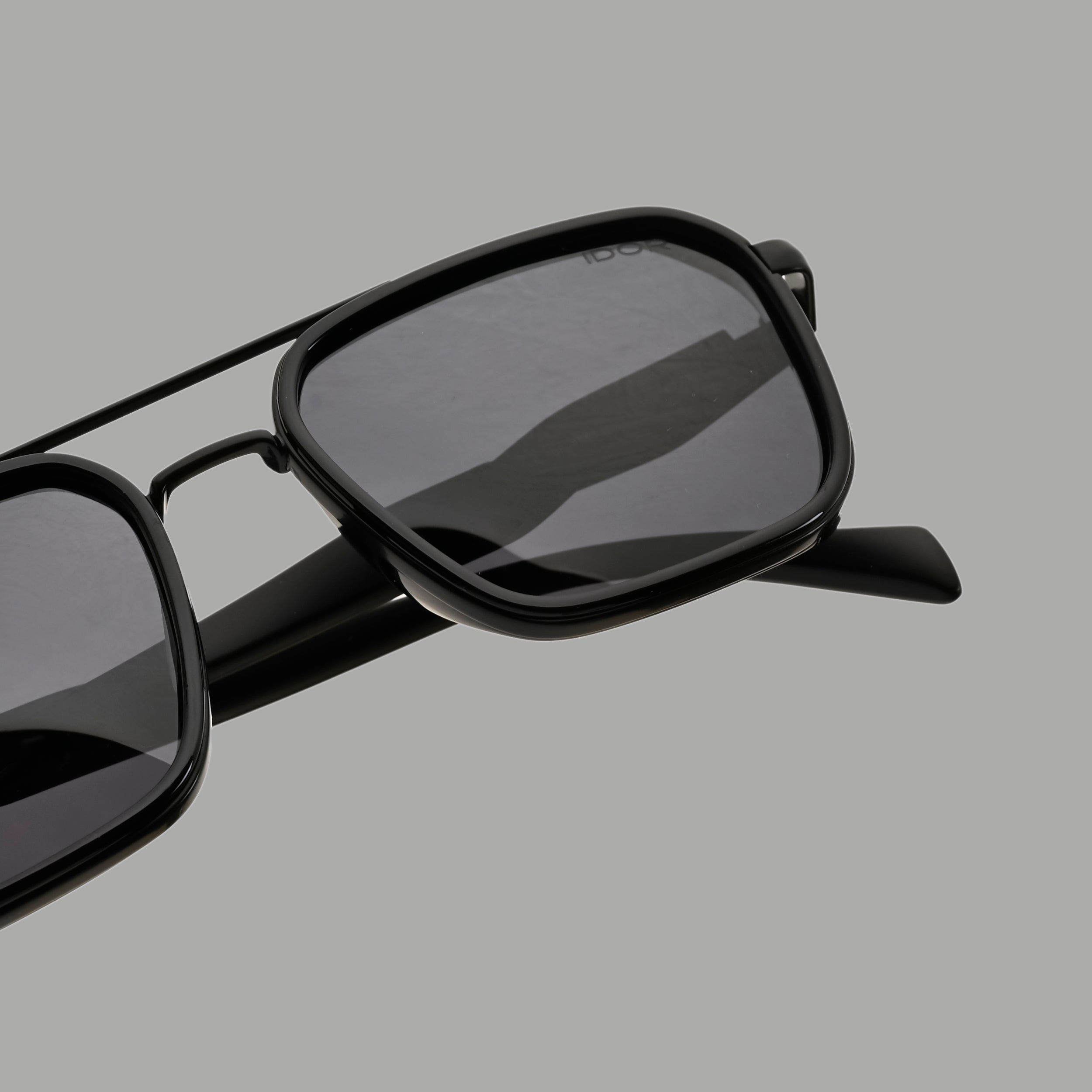 IDOR Premium Metal High Quality Polarized Sunglass for Unisex | IDOR-58524